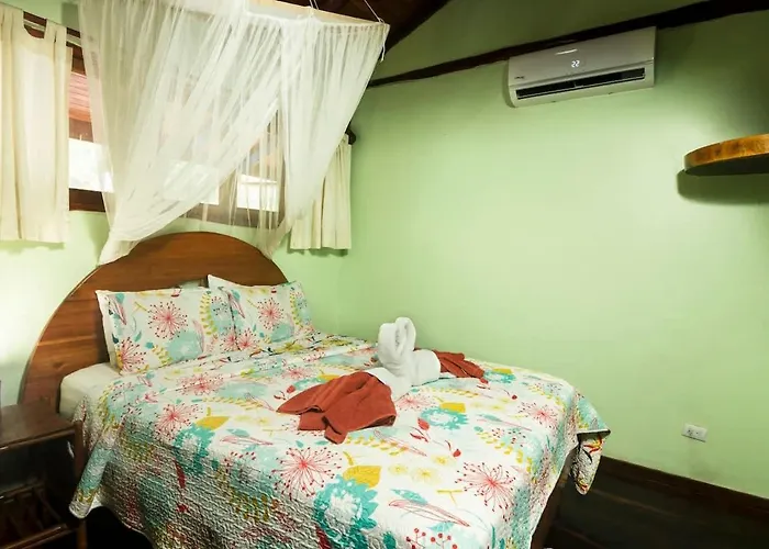 Tree House Unit 4 Apartamento